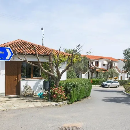 Ekavi * Kalyves Polygyrou