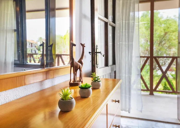 Ekavi Kalyves Polygyrou