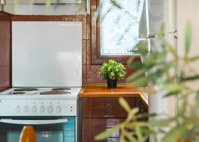 Ekavi * Kalyves Polygyrou