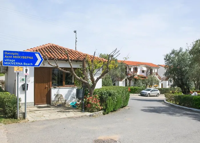 Ekavi * Kalyves Polygyrou