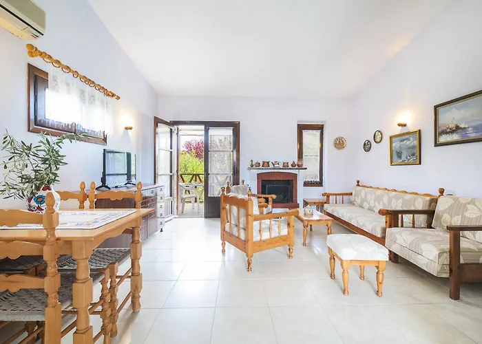Ekavi Appartement *